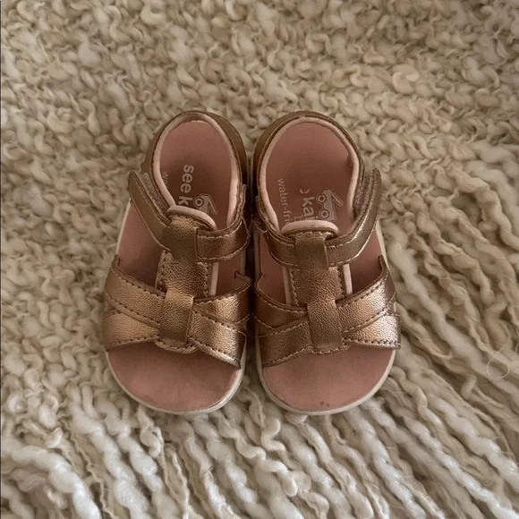 See Kai Run Basics Toddler Shayna Sandlas - Rose gold 4T - Picture 3 of 7